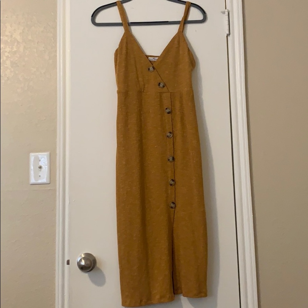 Yellow dress
